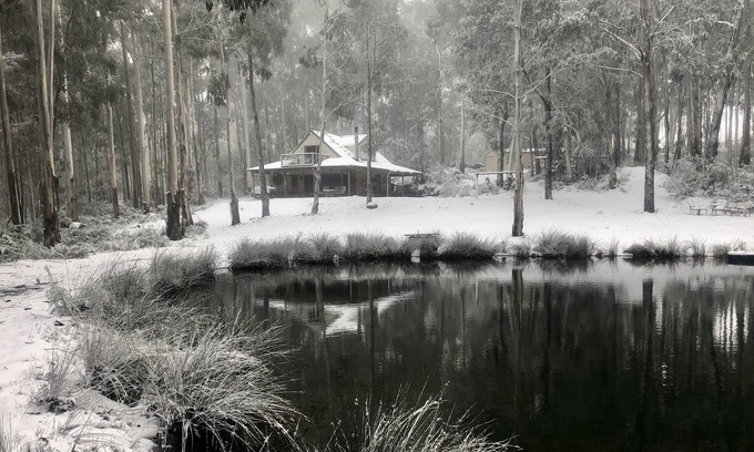 Tolmie Haus | Bunjil Hideaway - 'Cosy Winter Getaway - Beautiful Oasis'