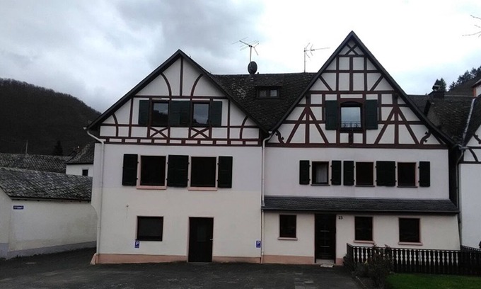 Kurrenberg Haus | Burgen on the Moselle for 10 people