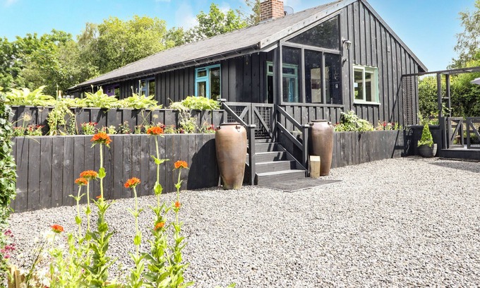 Llanfair Caereinion Kabine | Bwthyn Cerridwen, LLANFAIR CAEREINION