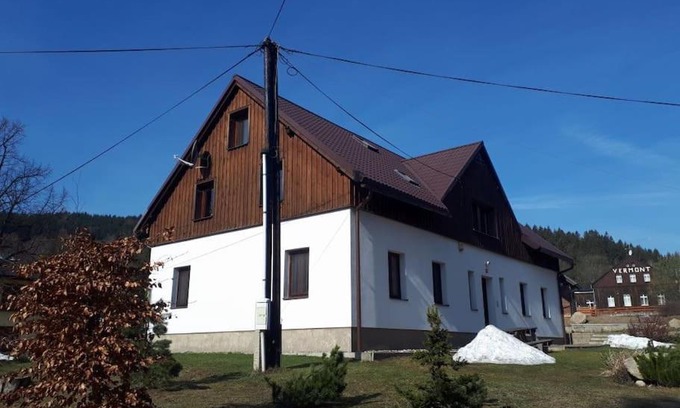 Bedrichov Wohnung | Byt 4+kk v klidné části obce Bedřichov