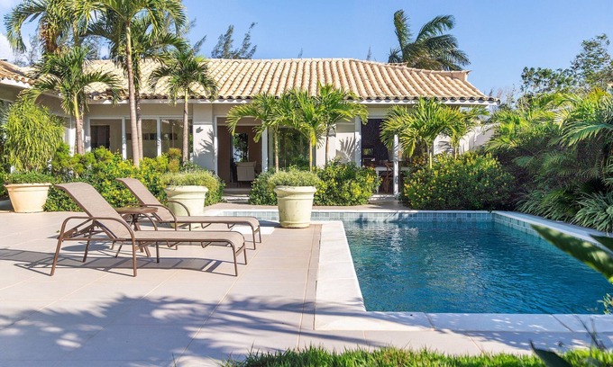 Marina Haus | BZ76 large house with 3 suites and private pool