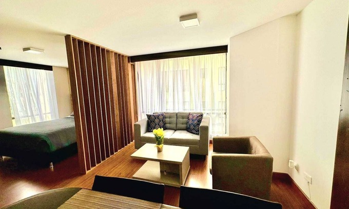 Chico Norte Wohnung | Cómodo Apartaestudio en Super Ubicación