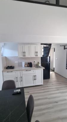 Pantelimon Haus | Căsuța intimă