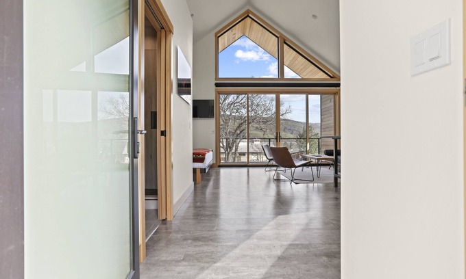 Mosier Kabine | C A M P R A N D O N N E E CABIN 2