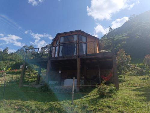 Macheta Skihütte | Cabaña al aire libre en Macheta Cundinamarca - Tiny House - Glamping Caelum