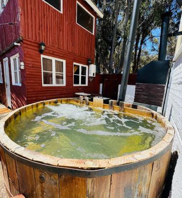 Isla Negra Haus | Cabaña con Tinaja Caliente, Quincho y Pet Friendly