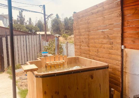 Valparaiso Haus | Cabaña con tinaja en fuerte Aguayo