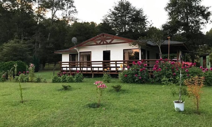 Pucon Haus | Cabaña de Campo camino a Caburgua