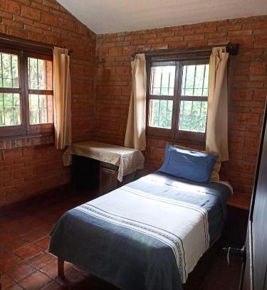 Tzintzuntzan Haus | Cabaña de los Sentidos