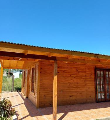Puerto Valle Haus | Cabaña Los Lapachos