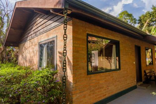 Sao Bento do Sapucai Haus | Cabana Catuaí - com piscina privativa