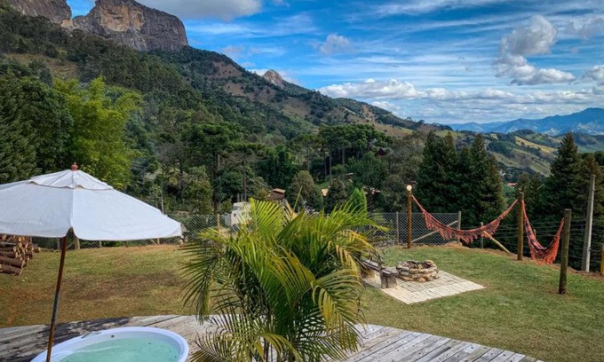 Sao Bento do Sapucai Haus | Cabana Lobo Guará