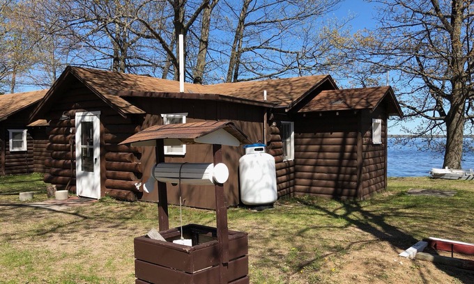 Carp Lake Kabine | Lakeside Cabins - Kabine # 4