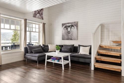 Grondalen Haus | Cabin in Trysil with seaview to lake