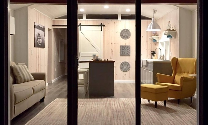 Osage Beach Kabine | Hütte Nr. 7 @ Das alte Schweizer Dorf