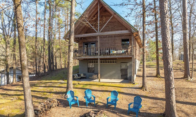 Jones Mills Haus | Cabin on the Cove overlooking Lake Catherine - Fire pit - Boat dock