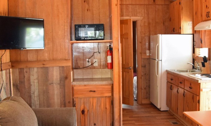 Georgetown Kabine | Cabins On the Sampit River .