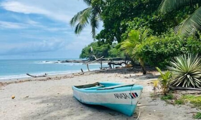 Cabuya Wohnung | Cabo Blanco Retreat: Tranquil 1BR for Couples, w/Work Space