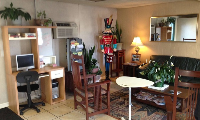 Coldwater Hotel | Cadet Motor Inn