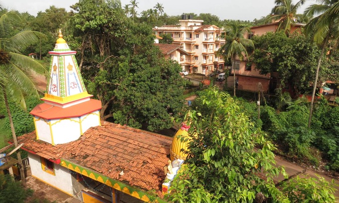 Saunta Vaddo Wohnung | Calangute, Goa, Kyle Gardens, Erdgeschoss Apt in schöner Anlage