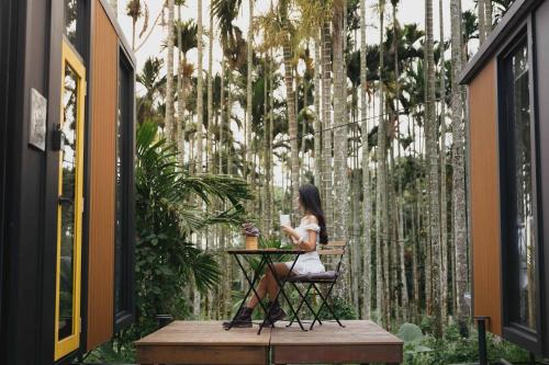 Gukeng Haus | California Good Day Campground X by Tiny Away