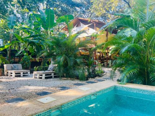 Avellanas Beach Hotel | Calipso Ocean Lodge- Avellana Beach Hotel