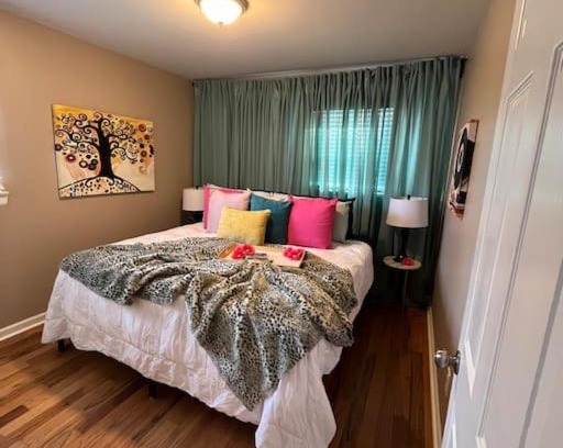 Clinton Township Haus | Calm & Cozy 3BR King Bed Free Wifi Washer & Dryer