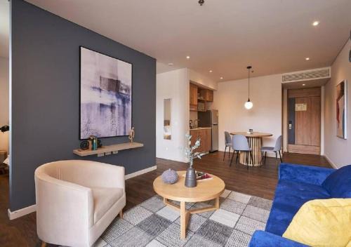 Chia Wohnung | Caluce Apt 5C by Letoh