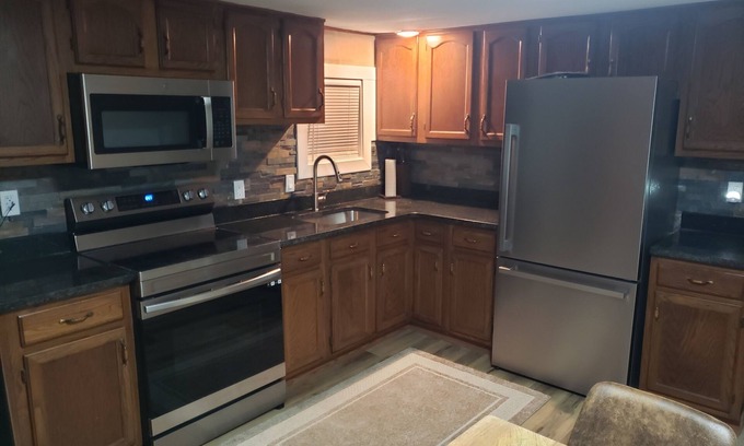 Freeport Haus | Camp Fishbone - Our place at the Lake