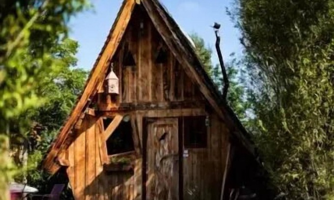 Ornans Haus | Camping La Roche d'Ully **** - Cottage Faerie 3 Zimmer 4 Personen