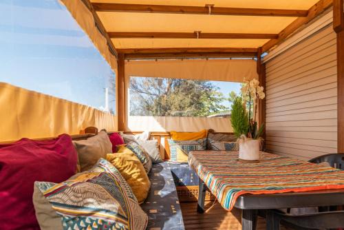 Canet-Plage Haus | Camping siblu vue sur Canigou