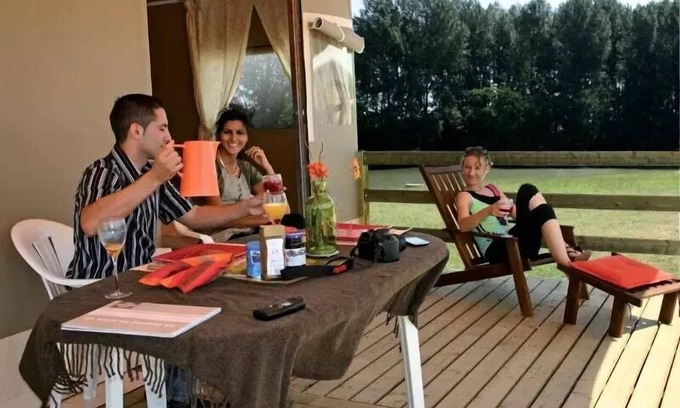 Montbarrey Haus | Camping Les 3 Ours *** - Freelodge Comfort 3 Zimmer 5 Personen