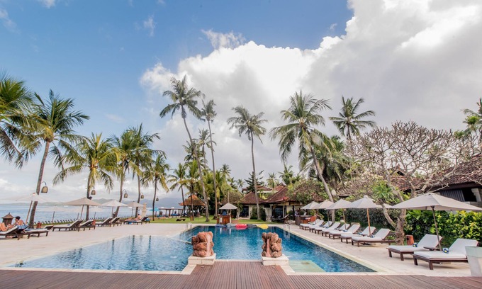 Candi Dasa Resort | Candidasa Ocean Front Resort - Deluxe Cottage