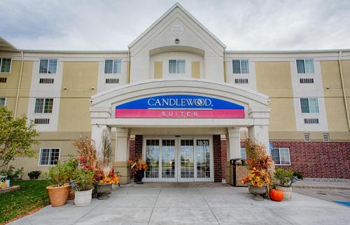 Fargo Hotel | Candlewood Suites Fargo-North Dakota State University by IHG