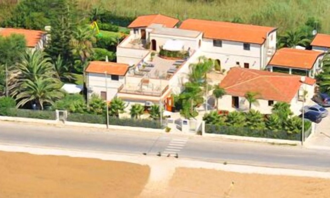 Santa Maria del Focallo Haus | Caposud Residence Beach Club