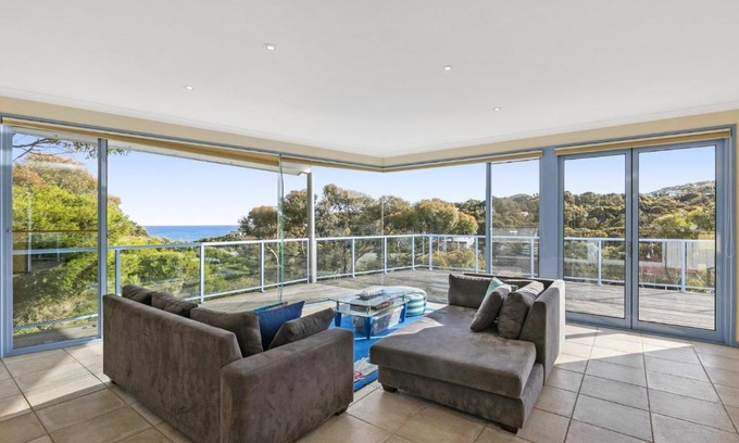 Fairhaven Haus | Caprica