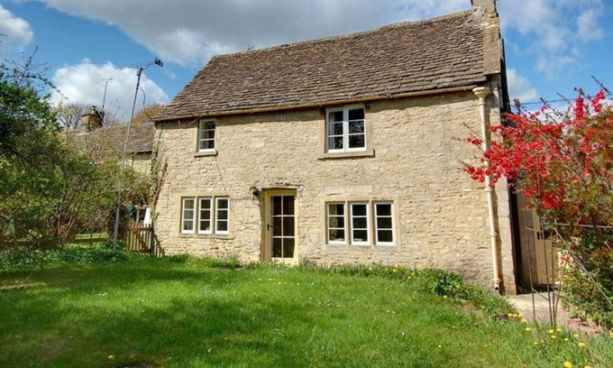 Slaughterford Haus | Carters Cottage in Chippenham