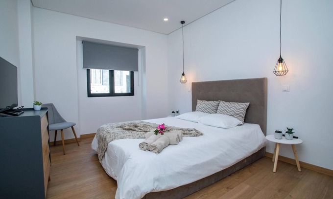 Ponta Delgada Haus | Carvão PDL Inn mit Terrasse und WLAN