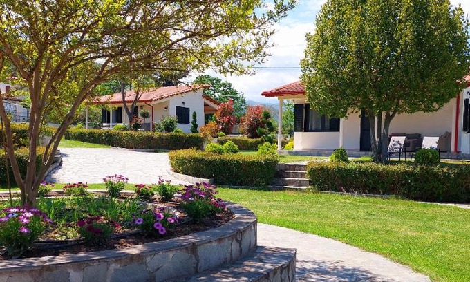 Olympiada Haus | Casa Alegria