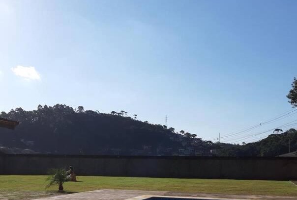 Nova Friburgo Haus | Casa ampla com 5 suítes, piscina e churrasqueira.