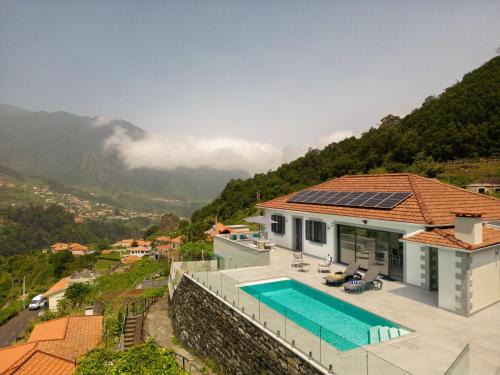 Sao Vicente Haus | Casa Avô da Pedra, By OP