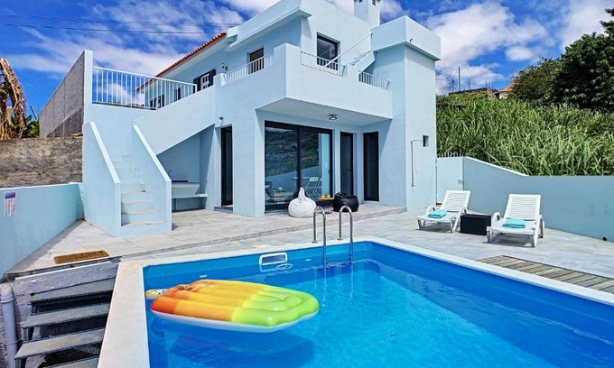 Ponta do Sol Haus | Casa Axxul by LovelyStay