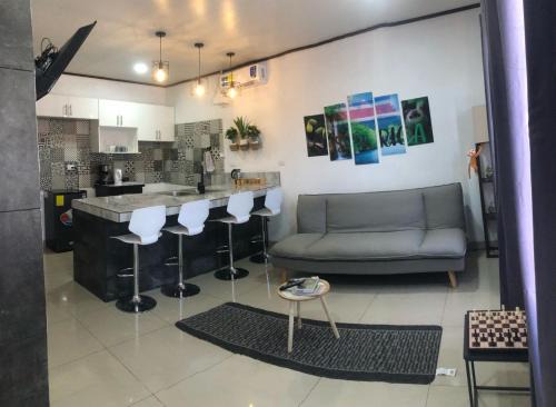Desamparados Wohnung | Casa Bosque GuestHouse & Car Rental - Free SJO Airport Shuttle