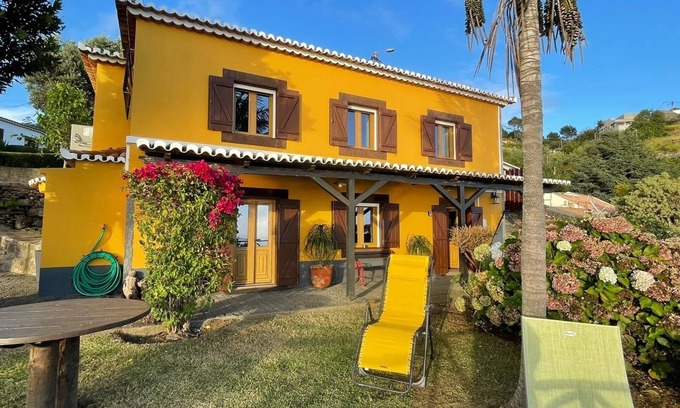 Calheta Haus | Casa Campo dos Falcões