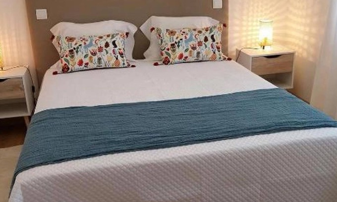 Fatima Haus | Casa com Alma | Room 2 by LovelyStay