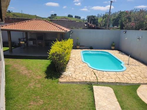 Guaratingueta Haus | Casa com ampla área de lazer há 10 minutos do Santuário de Aparecida