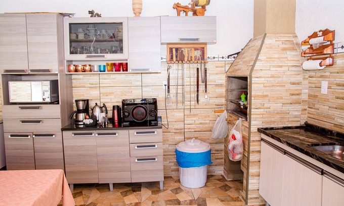 Centro Haus | NOVO - Casa com piscina no centro de Caraguatatuba