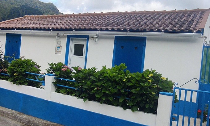 Furnas Haus | Casa Corações do Vale - RRAL 1987