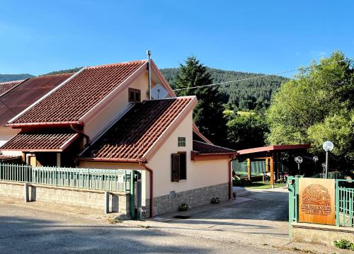 Pedace Haus | Casa dello Sciatore Lorica