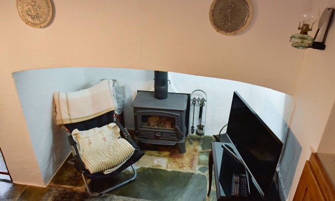 Evoramonte Haus | Casa dos Avós - Zwei Schlafzimmer Haus, Schläft 4